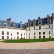 castle-5452403_1280 Замок Амбуаз