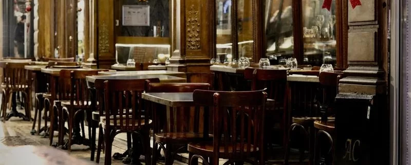 Кафе в Париже