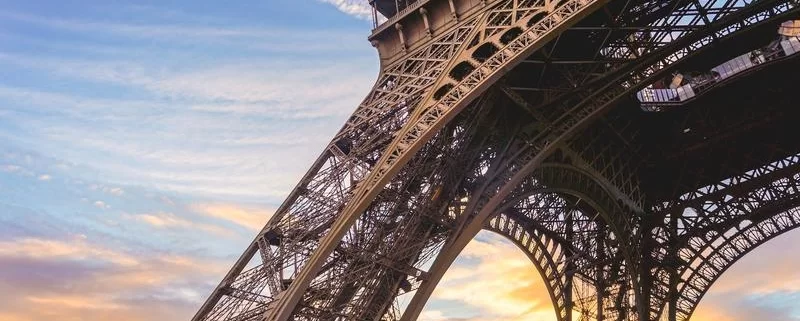Эйфелева башня