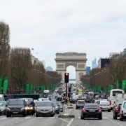 mark-lawson-FueJGUvQUYM-unsplash Елисейские поля