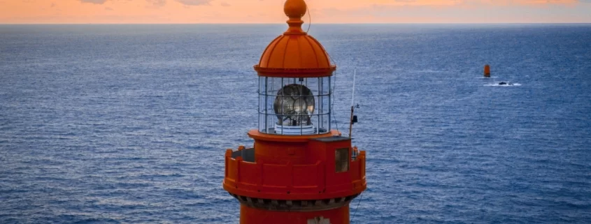 Маяк на французском берегу