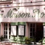 sophie-louisnard-d78c68LqSaI-unsplash (1) Кафе "La Maison Rose"