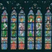 veit-hammer-196zdczo8sY-unsplash Витражи Нотр-Дам-де-Пари