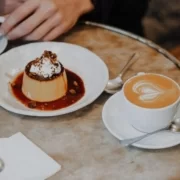 veronika-jorjobert-edAWhBCgEqs-unsplash (1) Кофе в Париже