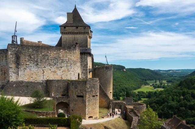 Simon Hermans / Unsplash Замок Кастельно