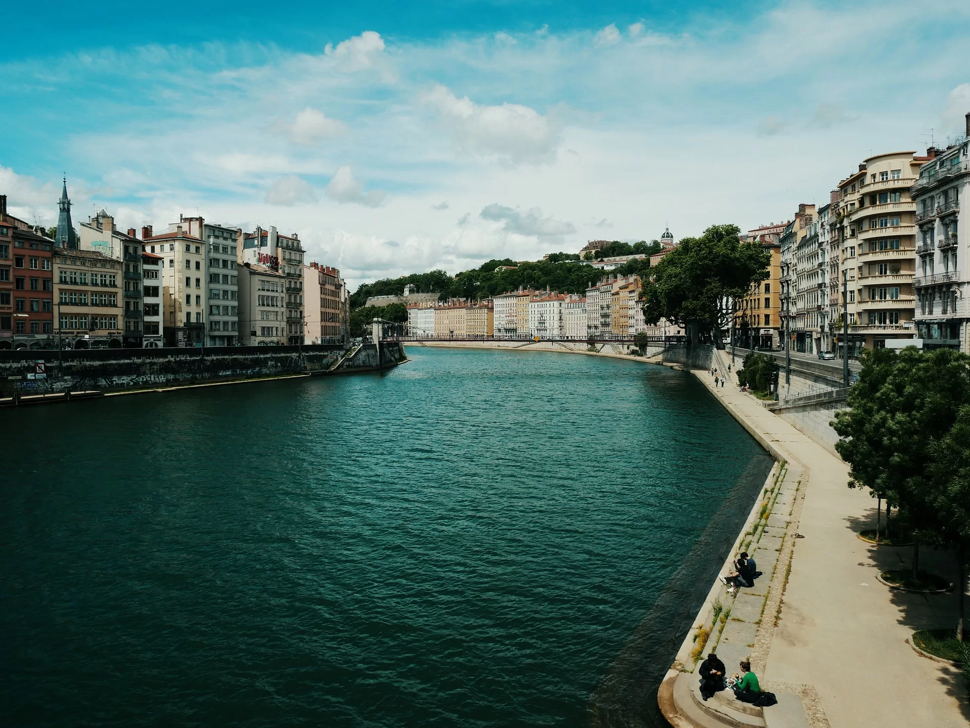 louis-derrac-FgGq7HKunq8-unsplash Набережная Роны