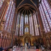Витражи Сент-Шапель Часовня Сент-Шапель в Париже