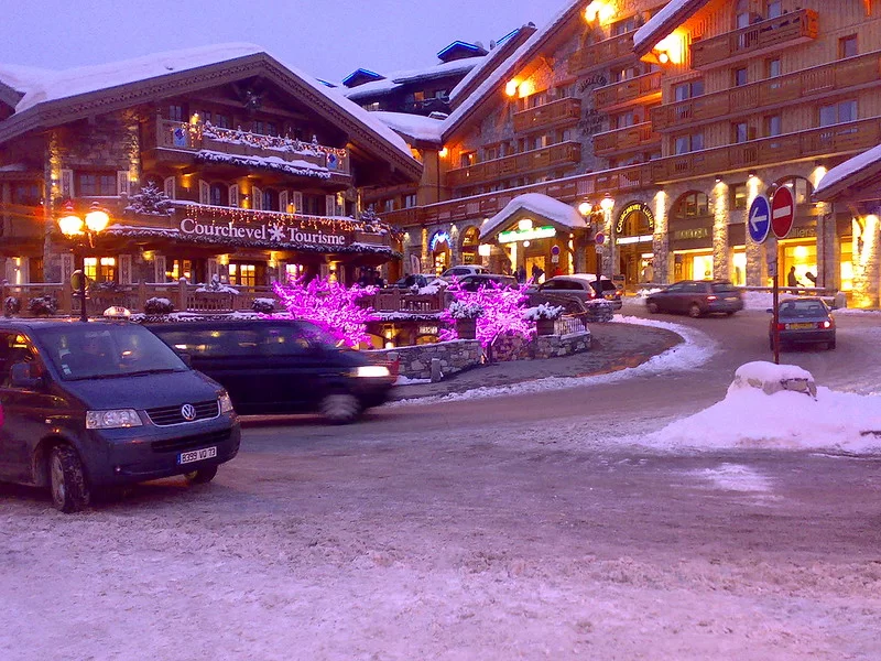 Куршевель Туристический офис в Куршевеле