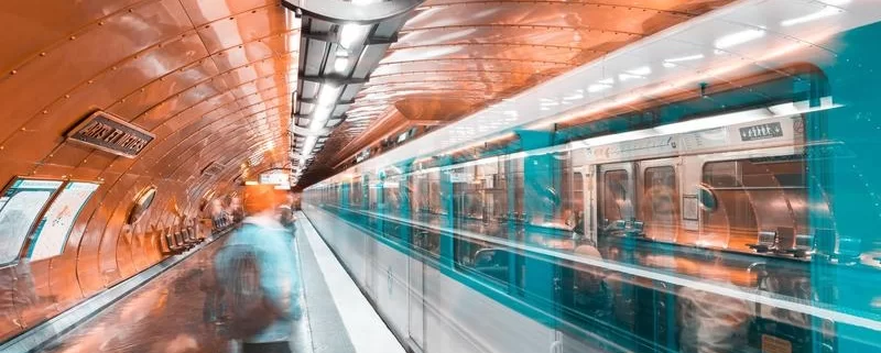 Метро в Париже