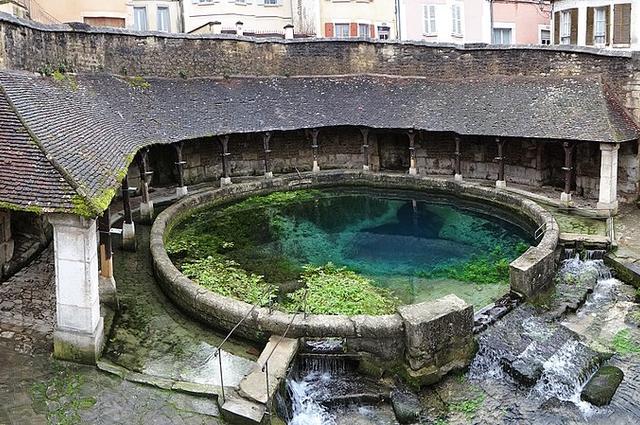 Ibex73 / Wikimedia Commons / CC-BY-SA 4.0 Фосс Дион