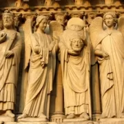 paris-monument-statue-religion-cathedral-sculpture-1153936-pxhere Средневековье в Париже