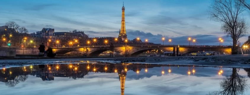 Ночной Париж