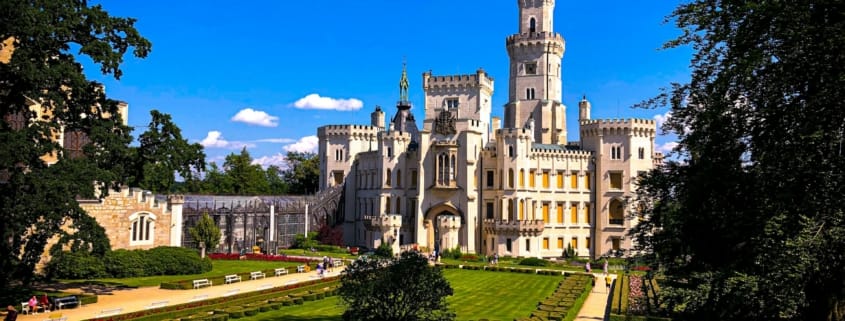 Замок Глубока-над-Влтавой